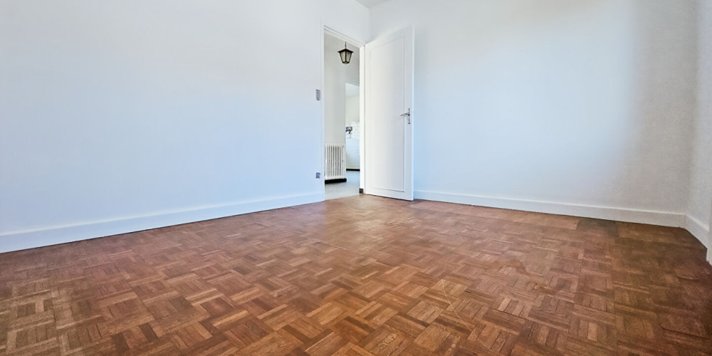 maison à VILLENAVE D ORNON (33140)